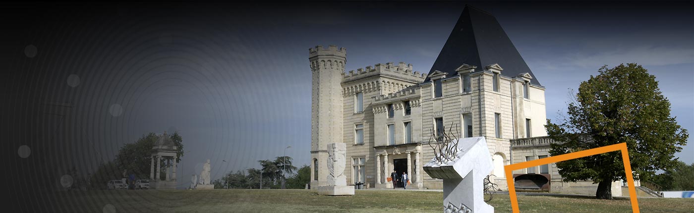 Découvrez la formation professionnelle d'acteur dans notre école de théâtre à Bordeaux.