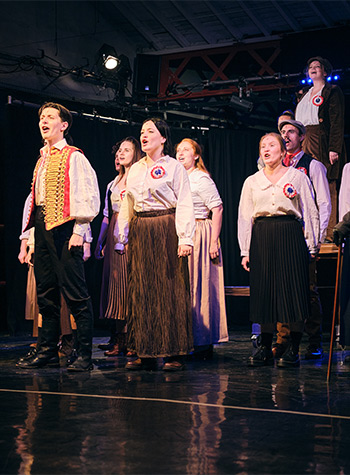 Inscrivez-vous à la prochaine journée portes ouvertes du Cours Florent Comédie Musicale Inscrivez-vous à la prochaine journée portes ouvertes du Cours Florent Comédie Musicale