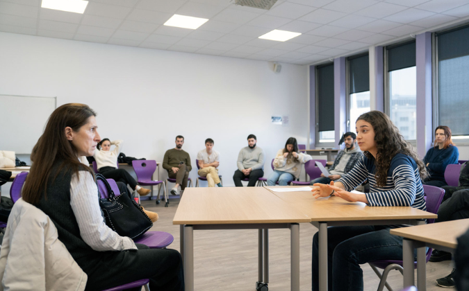 Le théâtre dans la formation médicale Le théâtre dans la formation médicale