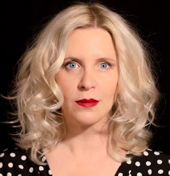 Zoé Gilbert , le chant à Bruxelles, Montpellier et Toulouse