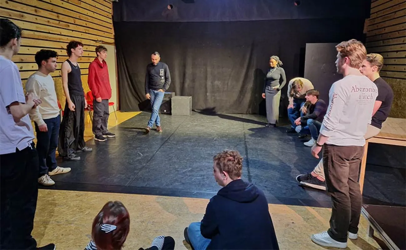 cours-florent-ecole-theatre-technique-vocale-francois-vaiana-cours