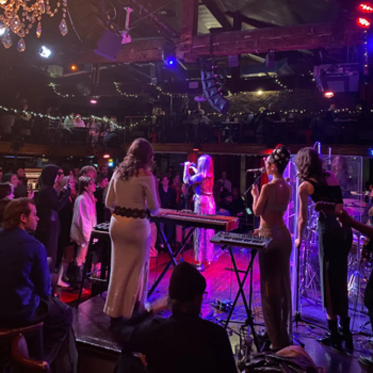 interieur-bizzart-concert-musique