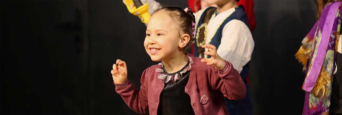 Atelier Eveil Musical et Théâtral du Cours Florent Jeunesse à Paris